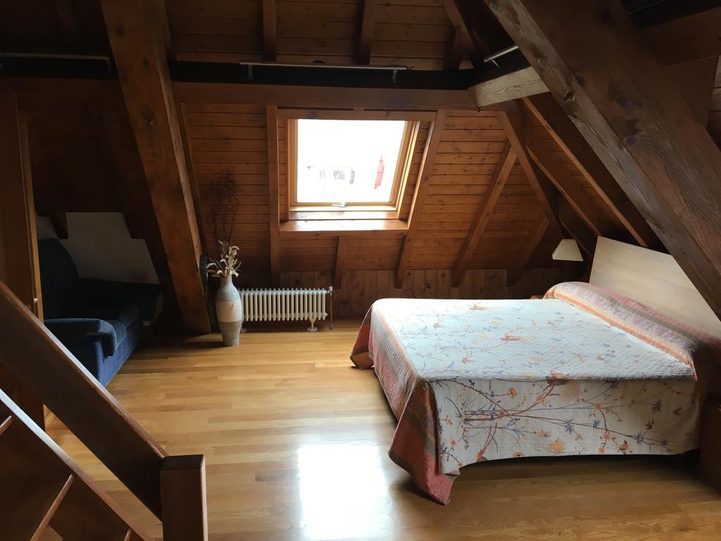 Casa Rural Roncesvalles Espinal-Auzperri Exteriör bild