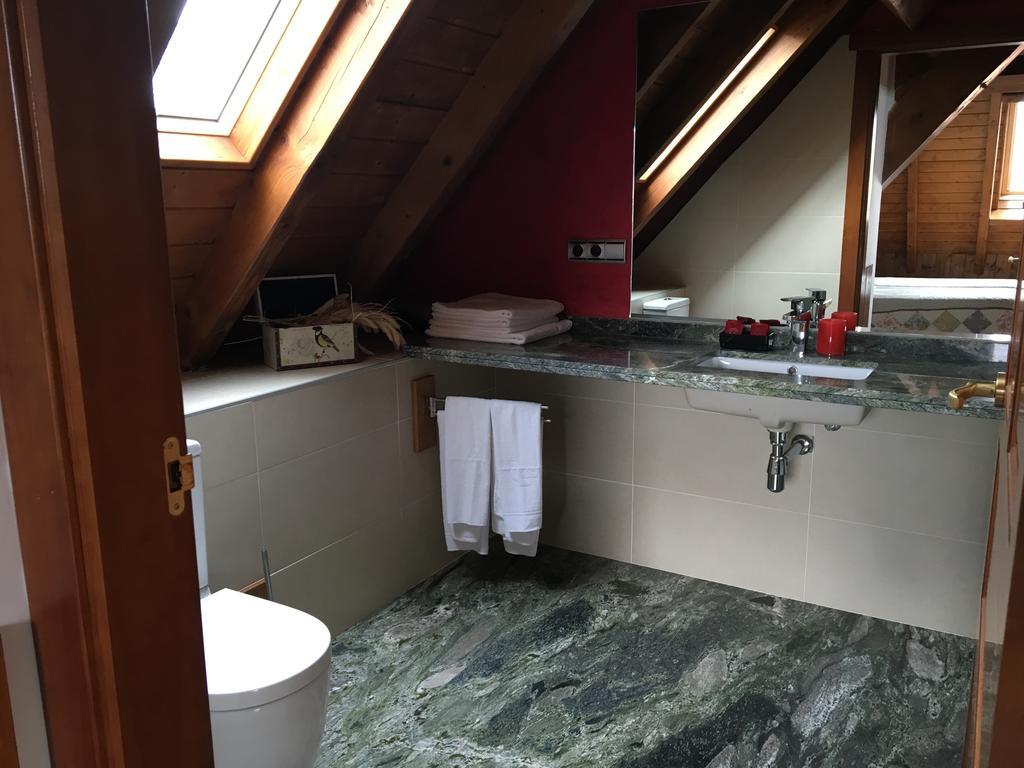 Casa Rural Roncesvalles Espinal-Auzperri Exteriör bild