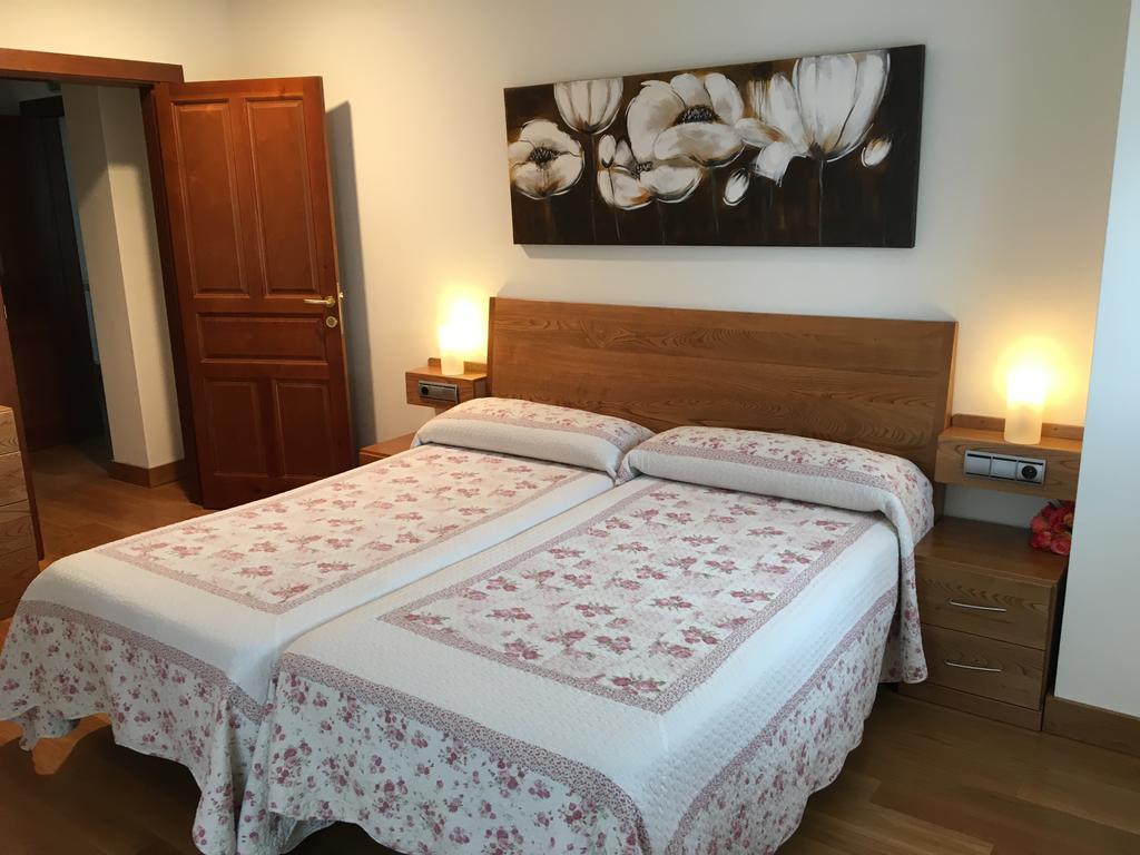 Casa Rural Roncesvalles Espinal-Auzperri Exteriör bild